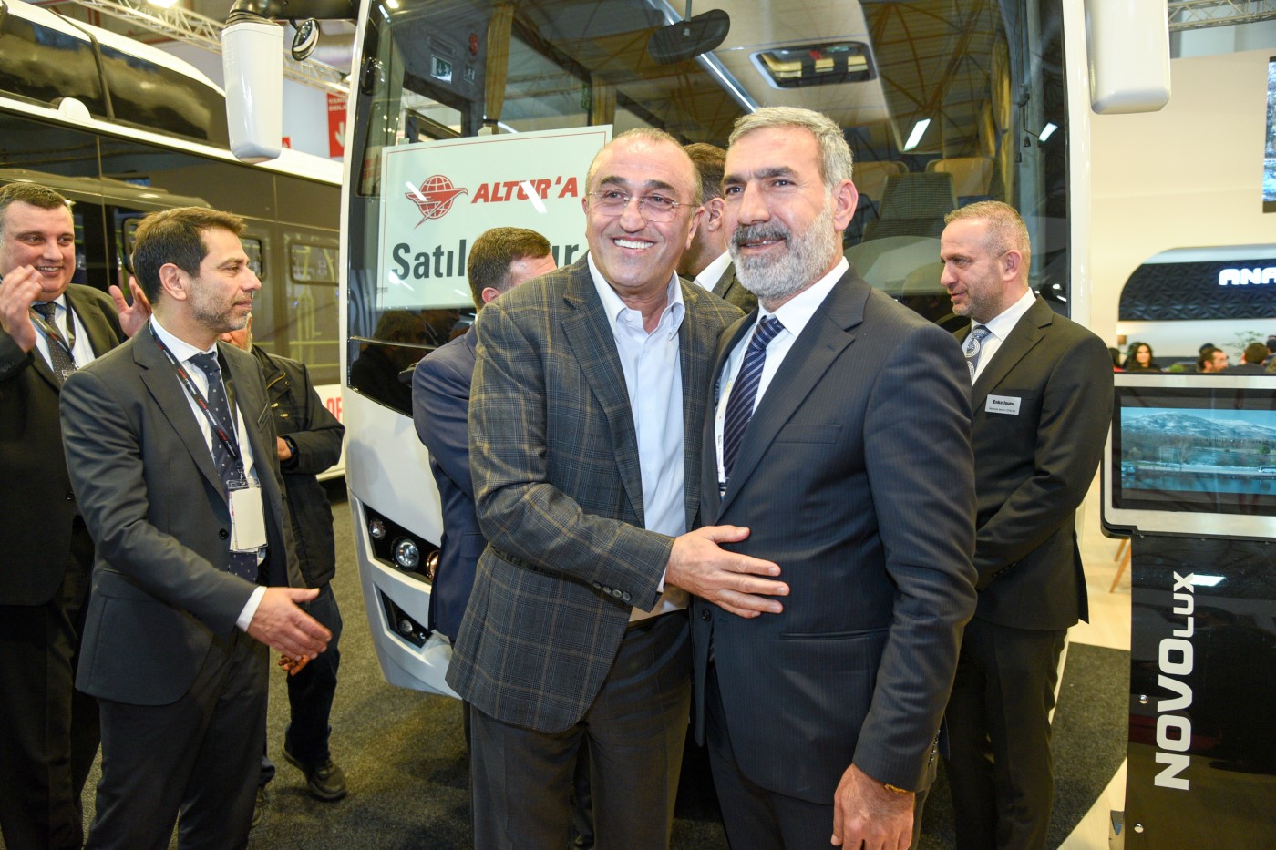 Business people at Busworld Turkey